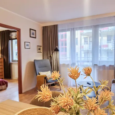 Na Wyspie - Zdrojowa *